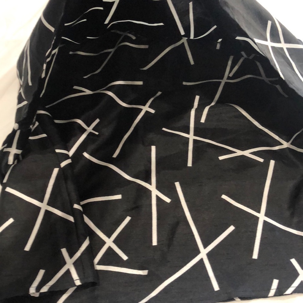 C/MEO COLLECTIVE Layered top! - Picture 9 of 14